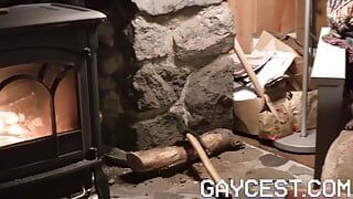 Gaycest - 恥ずかしがり屋の十代のかわいこちゃんオースティン・ヤングが角質の年上の男性に犯される
