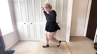 BBW Dances and Strips to 80s Music Showing off Her Curves and Jiggling Her Fat Body Cum Countdown