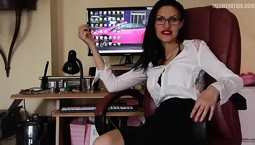 Umiliazioni biarawati per remaja