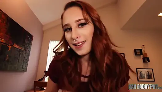 Badfamilypov - alice marie menggoda ayah tirinya untuk menghilangkan stres pekerjaannya