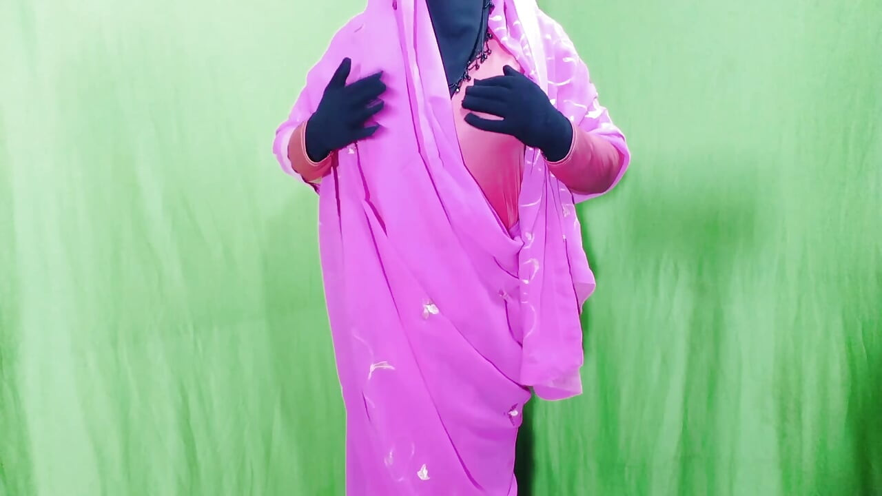 Pasangan India muslim bertudung yang cantik dahaga untuk dikongkek