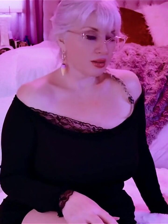 Du är i kyskhet eftersom du har uttryckt önskan att behaga mig med att öva på att öka din uthållighet