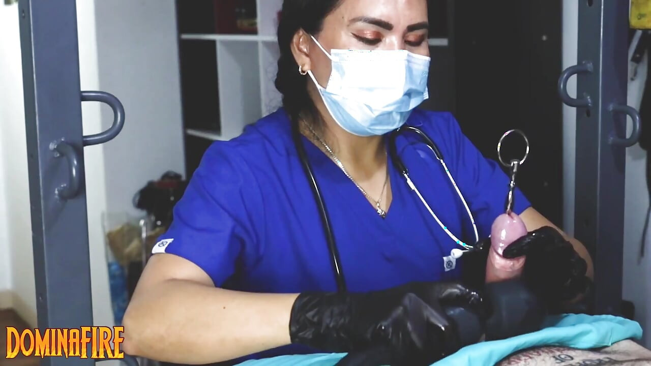 Dominação feminina médica CBT por Enfermeira Dominafire
