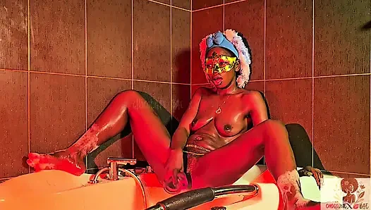 Im such a dirty lil SLUT!! AFTER rubbing my juice box till ORGASM, its bathtime!!!