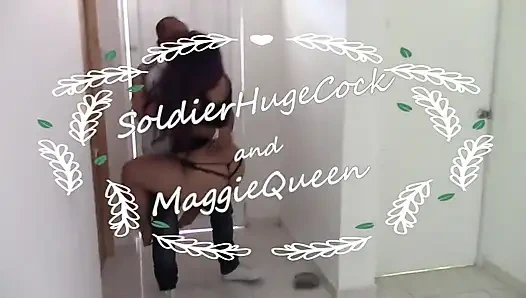 Секс-анал с Maggie