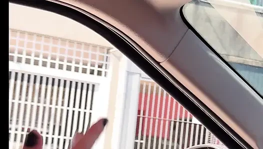 Kayınvalidemi almaya gittim ve onun çok büyük götlü ve büyük memeli olduğunu bilmiyordum.