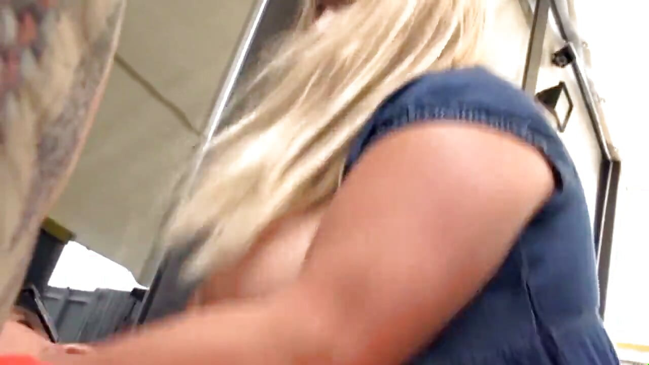 My horny neighbor - Scene #08