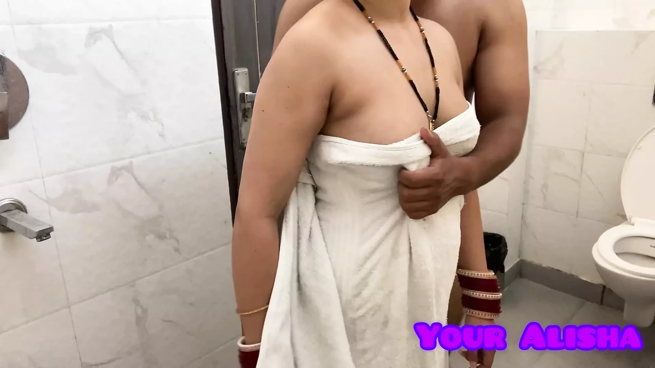 Newly Married Alisha Fucks with her Husband In the Bathroom