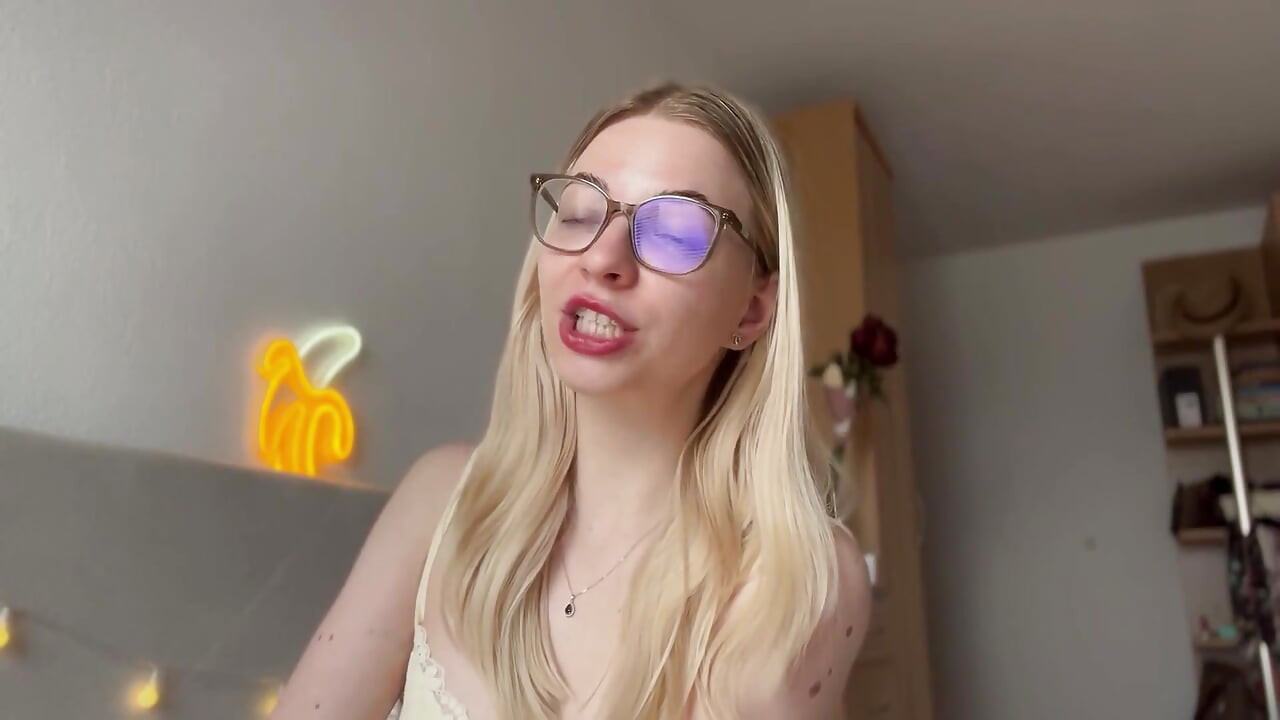 How to Be the Perfect Dominatrix (femdom)