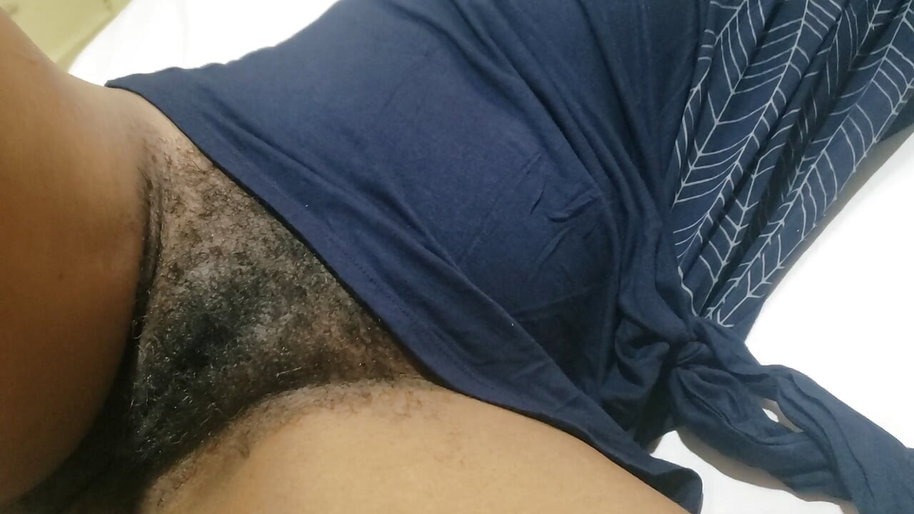 Secret midnight desires of an older woman as she lets her unshaven mature muff be teased