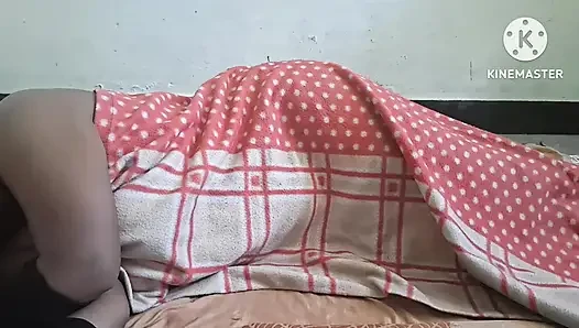 Unboxing girlfriend at night