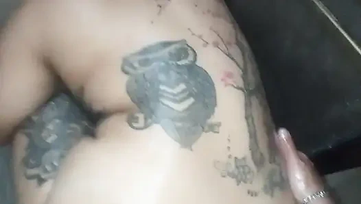 Хардкорный секс в ванной моего мексиканского бывшего арендодателя