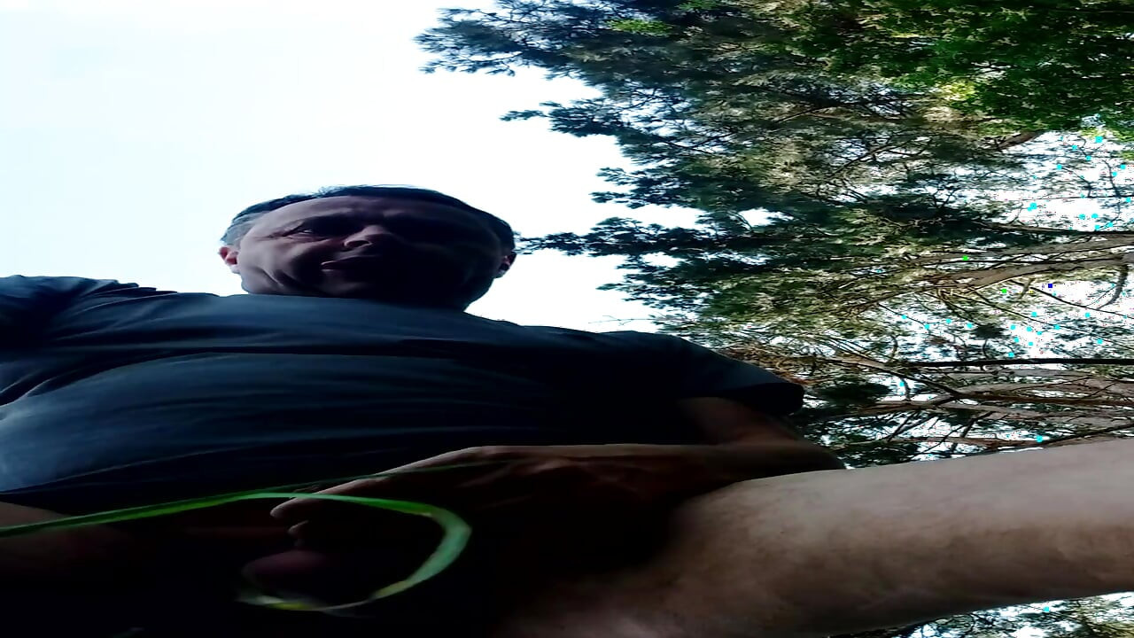 GAY SALOPE A BITES FRANCE PICARDIE