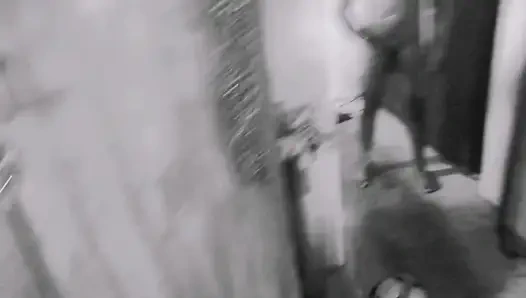 Aku mermuka cewek nakal ini lagi kerja di pantai