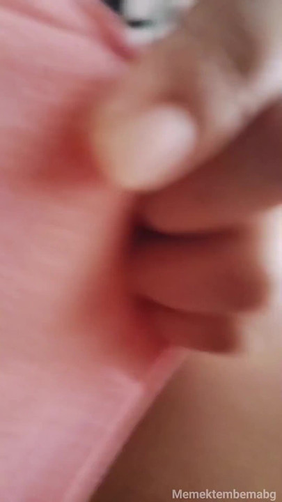Måste-dela ögonblick från "Squirming while dugem"