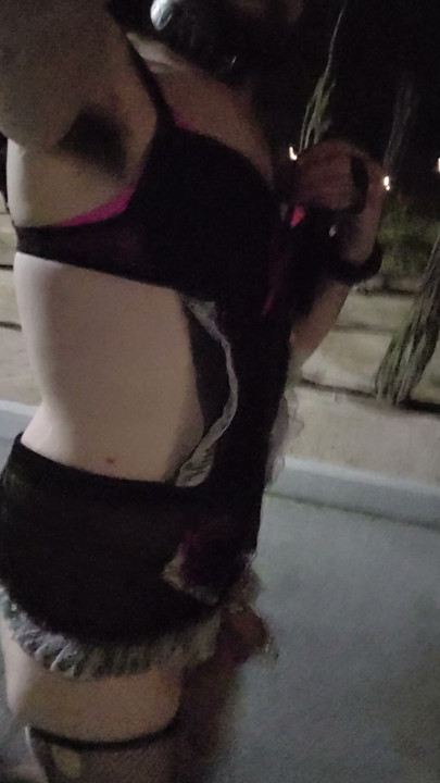 Sissy parking lot exposure
