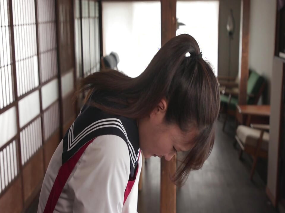 A146G03 Failing the Papa-Katsu Girl!? A young girl drowns in masochistic pleasure through real perverted sex.
