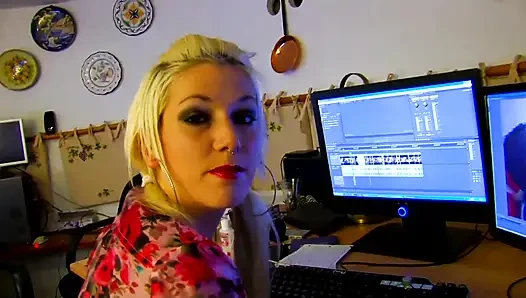 Big boobs blonde tattooed girl ass fucking ass fingering