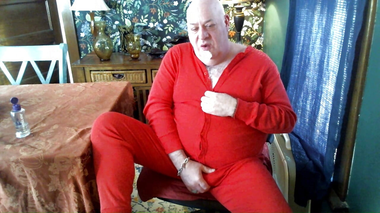 Beardaddychub Jerks and Cums on Cam in a Union Suit!