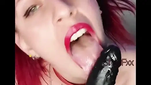 Твоя подруга Gauchita ведет тебя в секс-шоп, чтобы купить игрушки