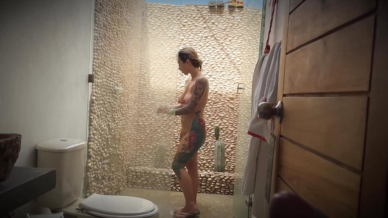 Sex-addicted Stepfather Bursts Into the Shower and Ends up Cumming on His Stepdaughter