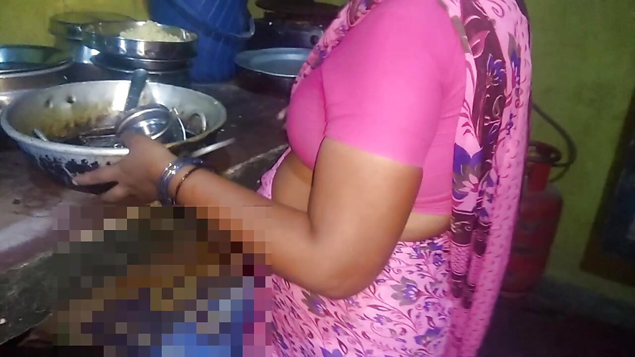Indian Hot housewife romance hasband in Kitchen