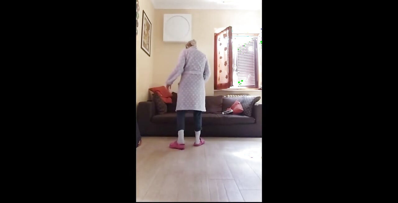Čarobna čarolija! Ružna žena postaje lepa