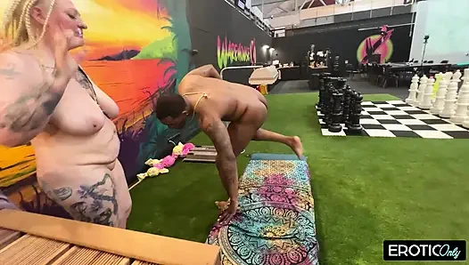 Horny BBW Gets Fucked Hard