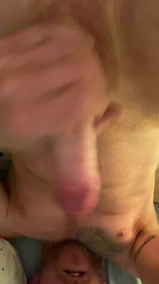 Gingerguy trying to cum in his mouth