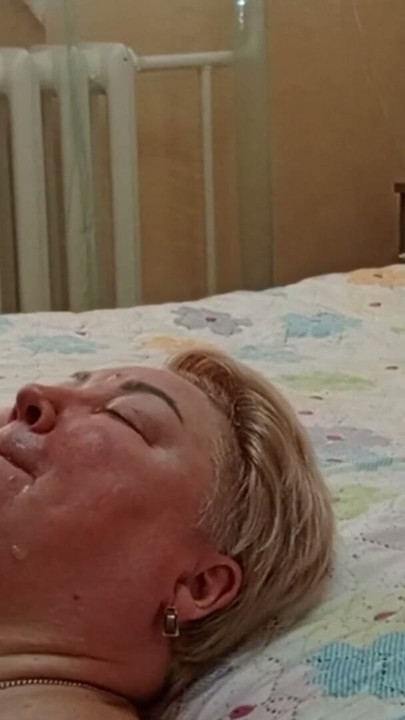 in 10 minutes, the stepson came twice in my mouth close up | Clip 1