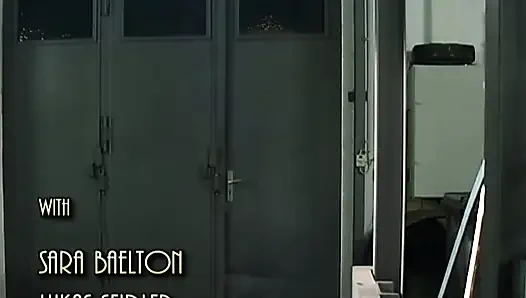 Tamirci dükkanında azgın sarışın Alman kaltakla işiyor