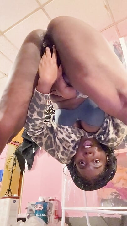 this girl boss is a freak!