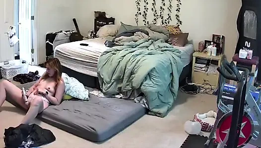 MILF masturbiert bei FaceTime mit kollegen