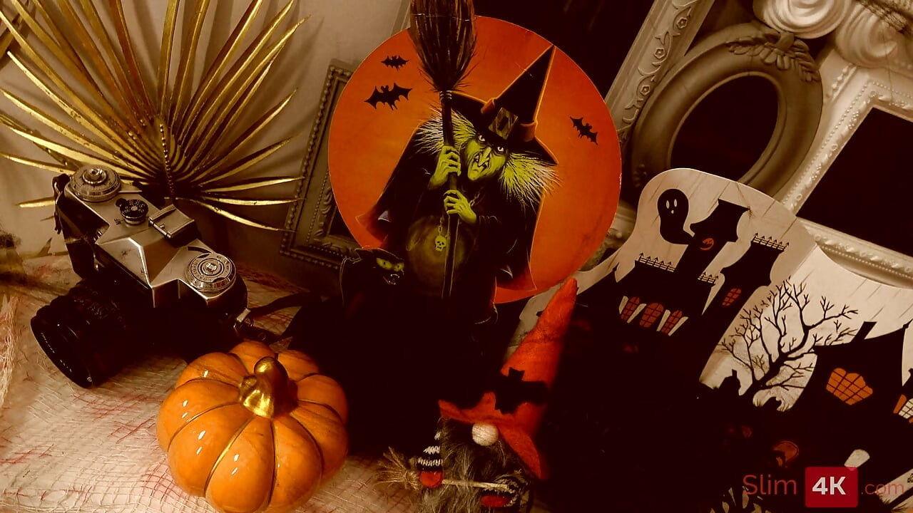 Margo Von Teese & Skye Young Halloween Compilation