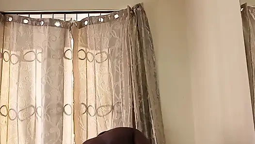 Hot Babe Gives Head