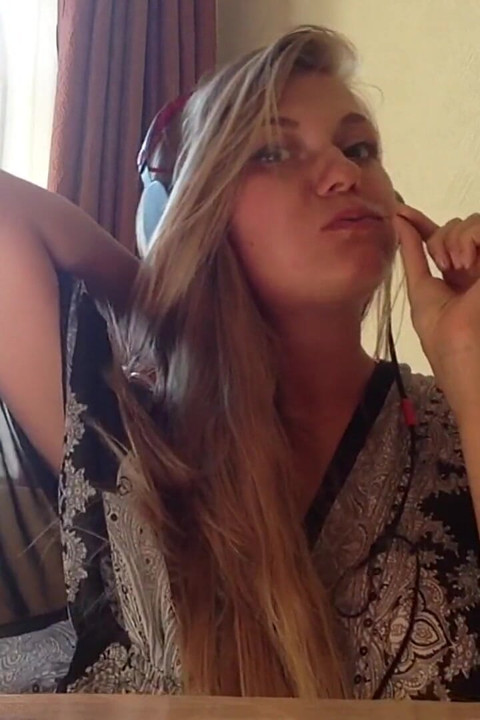 Olga Rubs One Out, and Shows the Goods