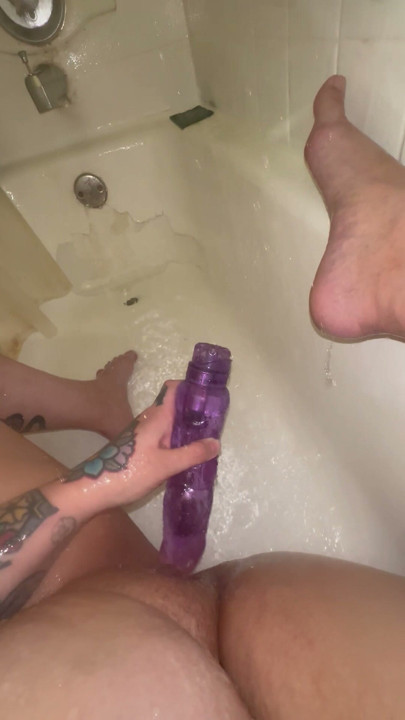 I want my pussy to stretch the max