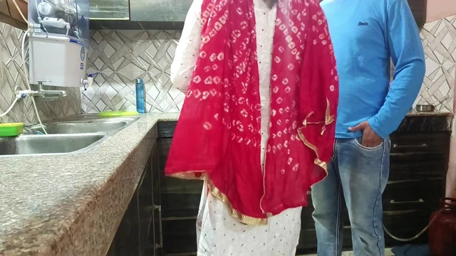 I Love How My Stepmom Sucks My Cock In The Kitchen. I Fuck Her Doggystyle.Fucking my stepmom in the kitchen in hindi