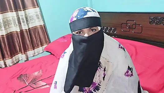 Aunty gave me her pink pussy to fuck, oops