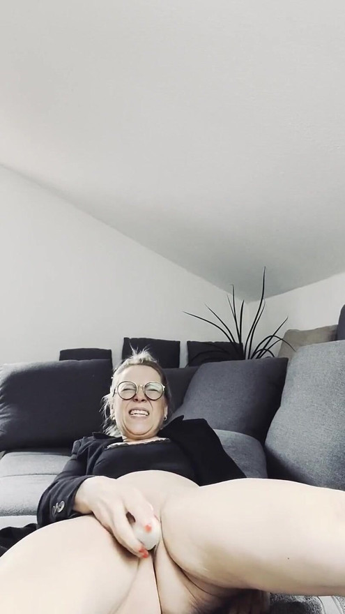 Mia Hase and Her Self-fuck to All the Stefans of Our World. I Love It...