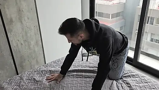 Damat geldi gali divasını keşfettim