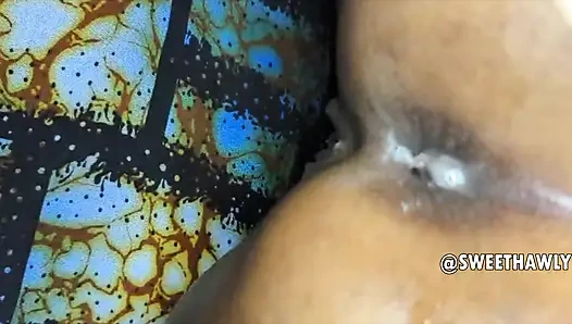 Sonunda bana anal seks yaptı. Şimdi sadece çok tatlı olduğunu keşfettikten sonra anal seks istiyor.