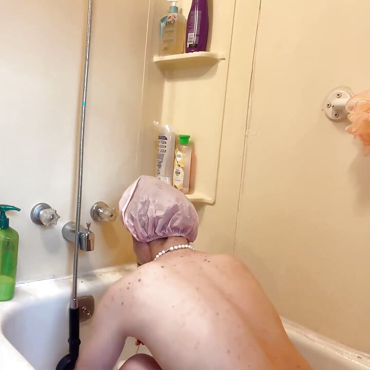 Shower in Hot Day Dirt Skin