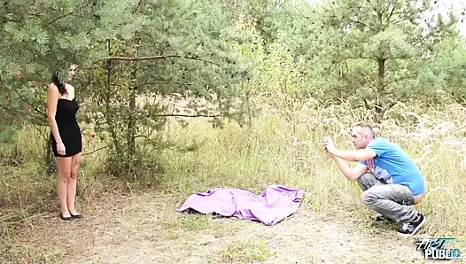 Busty babe show her skill - Karolina