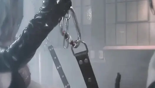 Sexy uniforms - sesi seks bdsm bareng cewek seksi rambut pirang dengan lingerie seksi