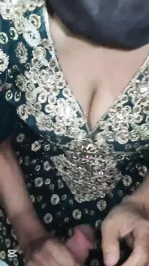 Pakistani new marrid girl ki chudai full hot