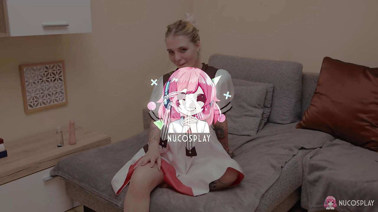 Angelina Bong Is Horny Again and She Has Fun with a Fake Cock