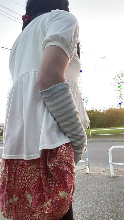 No299 Exhibitionist Play in a Public Parking Lot
