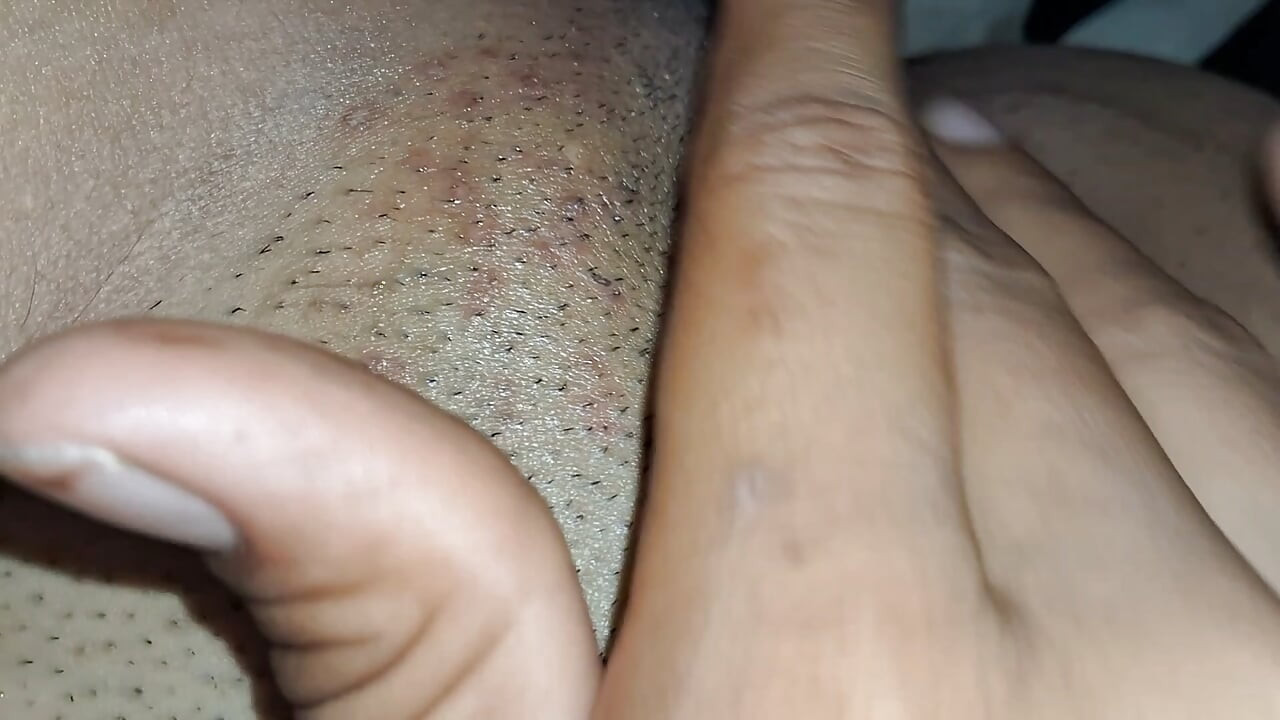 Anal job Sunni bhabhi quente dona de casa indiana fodendo com força com o marido