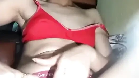 Meine frau zeigt ihre muschi vor der cam-show, Mavin, junge indische frauen